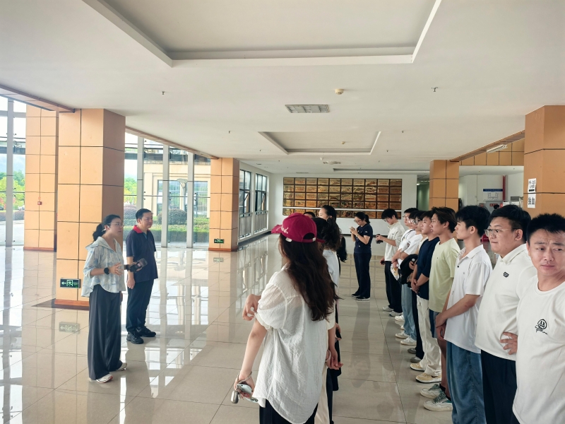 gkGc_1757983845016032076.jpg gkGc_1757983845016032076.jpg