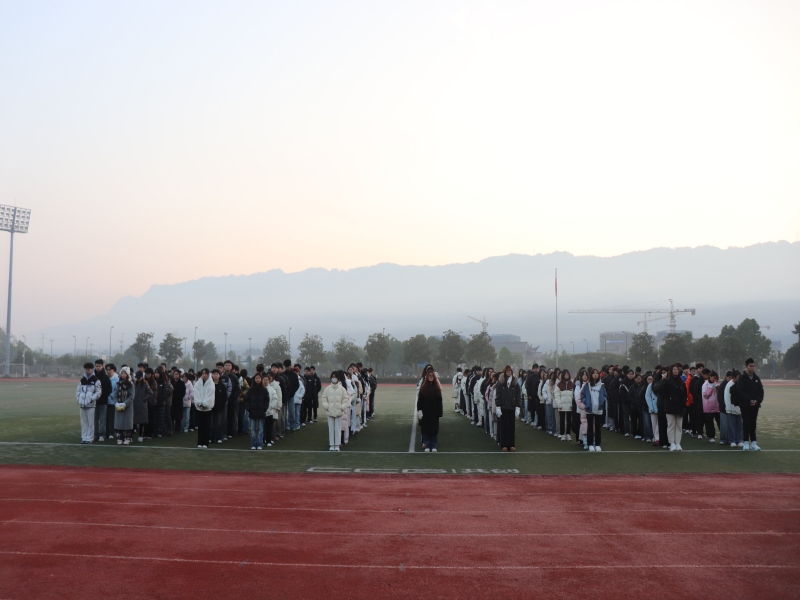 RaxS_1764313212886076406.jpg IMG_9083.jpg